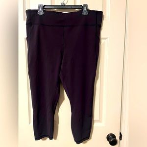 Lululemon leggings, size 20